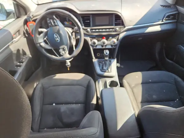 5NPD74LF6KH452853 2019 HYUNDAI ELANTRA - Image 8