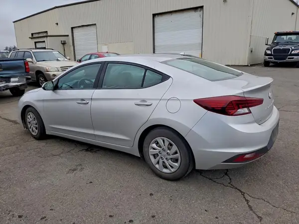 5NPD74LF6KH456658 2019 HYUNDAI ELANTRA - Image 2