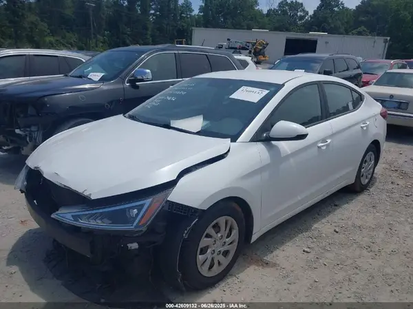 5NPD74LF6KH456840 2019 HYUNDAI ELANTRA - Image 2