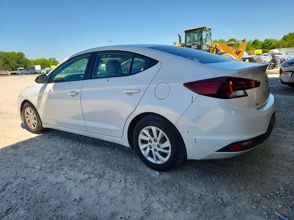 5NPD74LF6KH464355 2019 HYUNDAI ELANTRA - Image 2