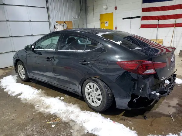 5NPD74LF6KH465280 2019 HYUNDAI ELANTRA - Image 2