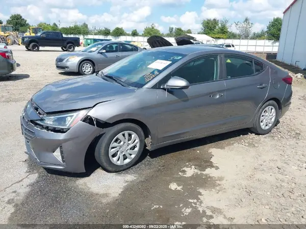 5NPD74LF6KH467823 2019 HYUNDAI ELANTRA - Image 2