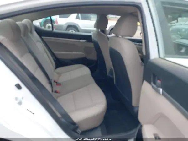 5NPD74LF6KH469202 2019 HYUNDAI ELANTRA - Image 8