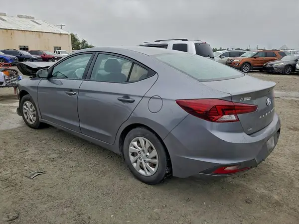 5NPD74LF6KH470124 2019 HYUNDAI ELANTRA - Image 2