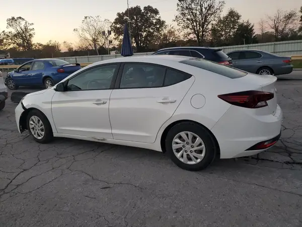 5NPD74LF6KH472018 2019 HYUNDAI ELANTRA - Image 2