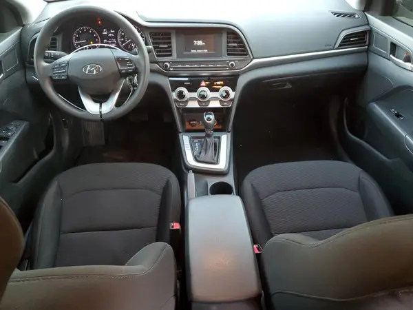 5NPD74LF6KH473296 2019 HYUNDAI ELANTRA - Image 8