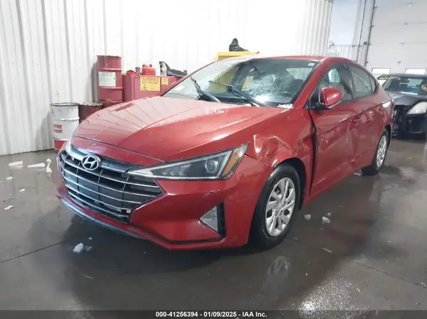 5NPD74LF6KH473802 2019 HYUNDAI ELANTRA - Image 2