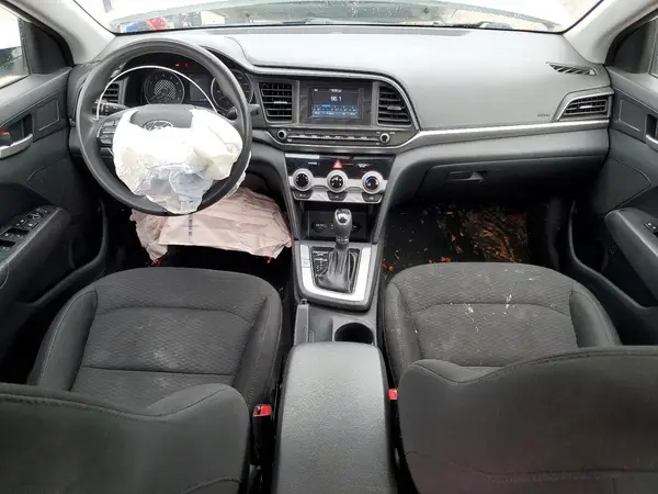 5NPD74LF6KH473847 2019 HYUNDAI ELANTRA - Image 8
