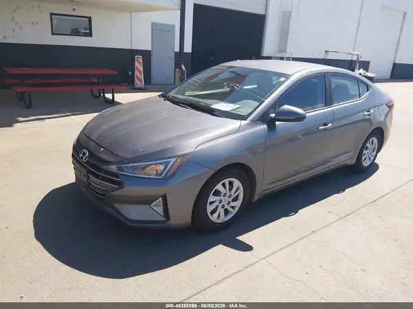 5NPD74LF6KH478241 2019 HYUNDAI ELANTRA - Image 2