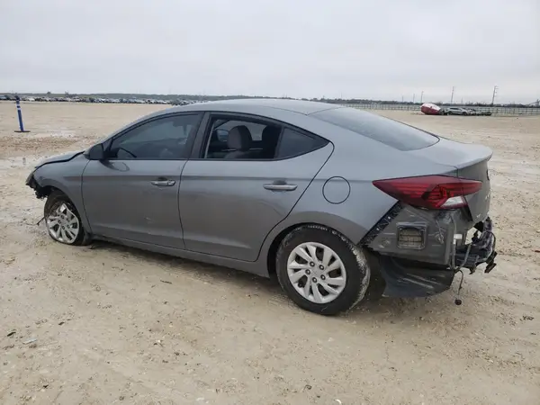 5NPD74LF6KH478417 2019 HYUNDAI ELANTRA - Image 2