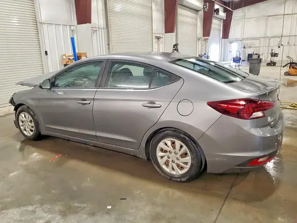 5NPD74LF6KH478658 2019 HYUNDAI ELANTRA - Image 2