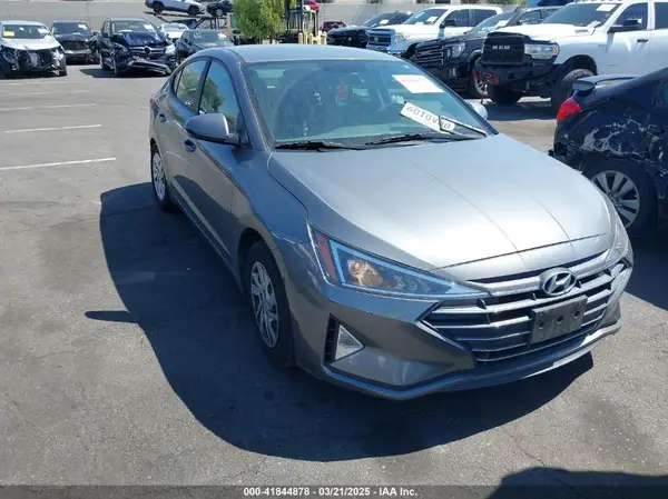 5NPD74LF6KH479227 2019 HYUNDAI ELANTRA - Image 1