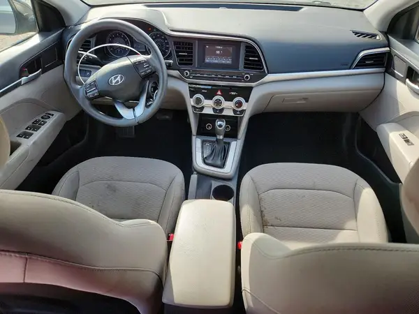 5NPD74LF6KH479647 2019 HYUNDAI ELANTRA - Image 8