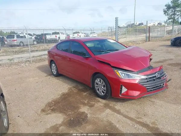 5NPD74LF6KH479910 2019 HYUNDAI ELANTRA - Image 1