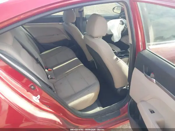 5NPD74LF6KH479910 2019 HYUNDAI ELANTRA - Image 8