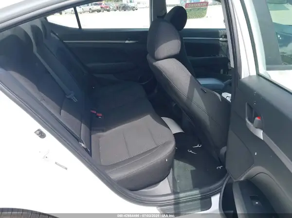 5NPD74LF6KH480748 2019 HYUNDAI ELANTRA - Image 8