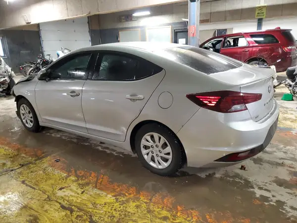 5NPD74LF6KH482662 2019 HYUNDAI ELANTRA - Image 2