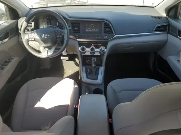 5NPD74LF6KH486002 2019 HYUNDAI ELANTRA - Image 8