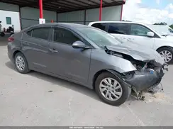 5NPD74LF6KH486131 2019 HYUNDAI ELANTRA
