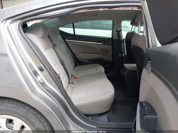5NPD74LF6KH486131 2019 HYUNDAI ELANTRA - Image 8