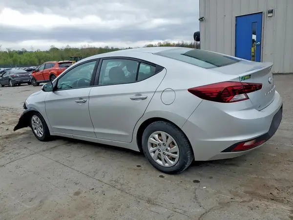 5NPD74LF6KH486176 2019 HYUNDAI ELANTRA - Image 2