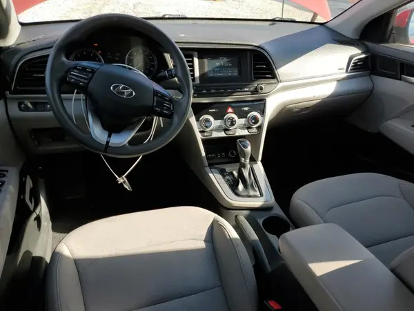 5NPD74LF6KH486775 2019 HYUNDAI ELANTRA - Image 8