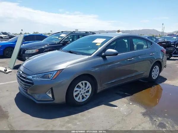 5NPD74LF6KH487523 2019 HYUNDAI ELANTRA - Image 2