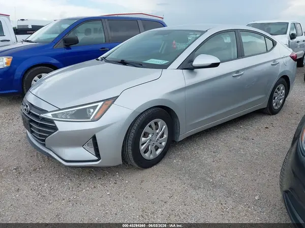 5NPD74LF6KH488056 2019 HYUNDAI ELANTRA - Image 2