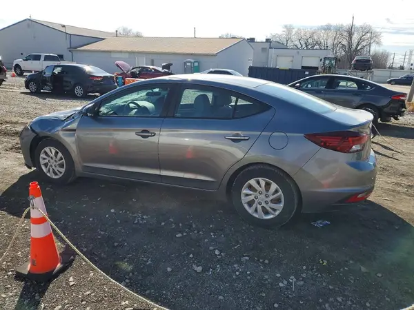 5NPD74LF6KH489529 2019 HYUNDAI ELANTRA - Image 2