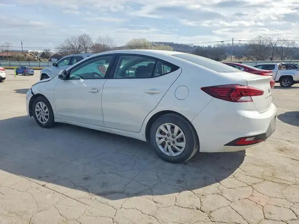 5NPD74LF6KH492401 2019 HYUNDAI ELANTRA - Image 2