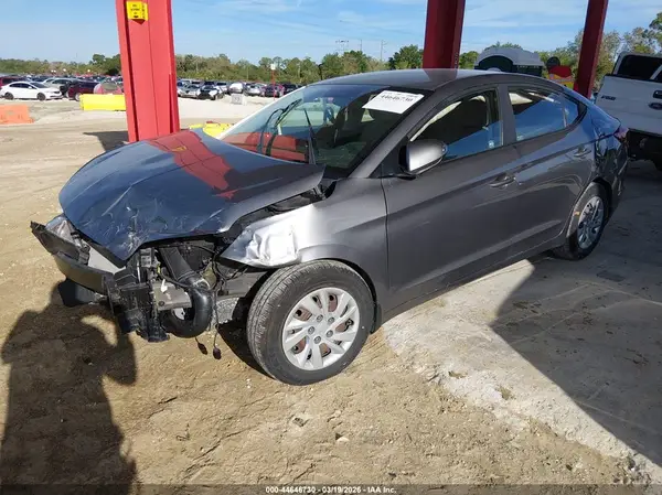5NPD74LF6KH493984 2019 HYUNDAI ELANTRA - Image 2