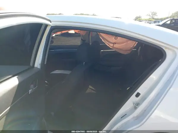 5NPD74LF6LH500837 2020 HYUNDAI ELANTRA - Image 8