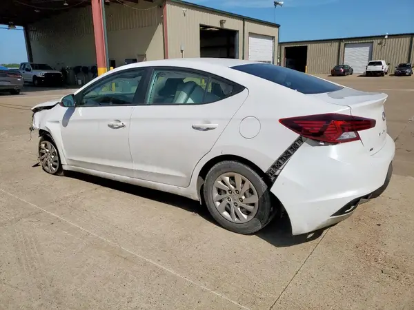 5NPD74LF6LH501101 2020 HYUNDAI ELANTRA - Image 2