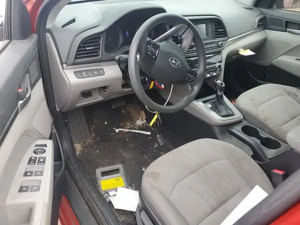 5NPD74LF6LH527147 2020 HYUNDAI ELANTRA - Image 8