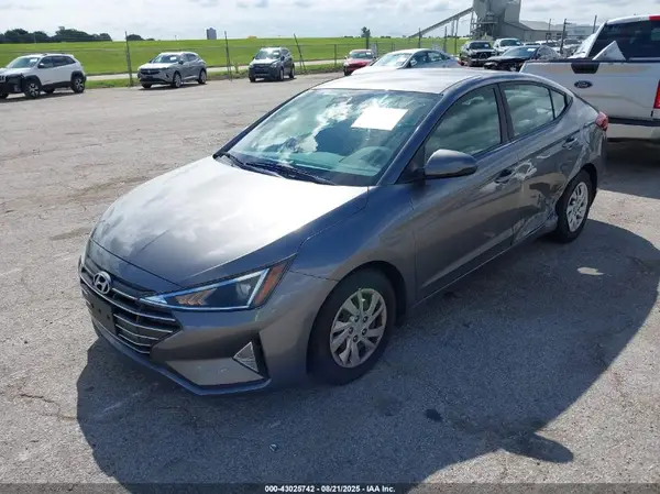 5NPD74LF6LH536091 2020 HYUNDAI ELANTRA - Image 2