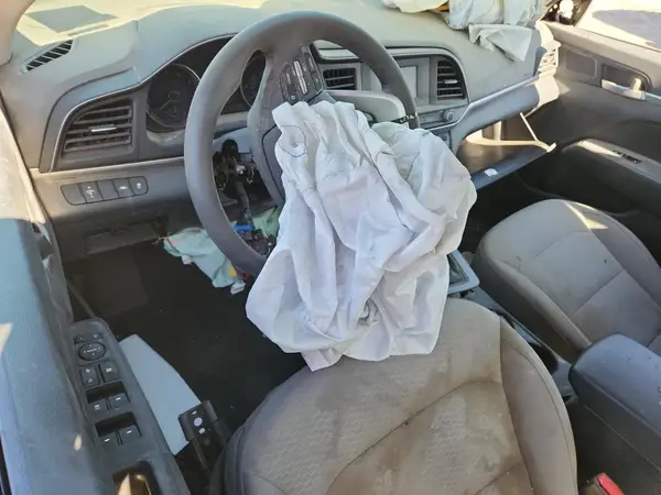 5NPD74LF6LH547334 2020 HYUNDAI ELANTRA - Image 8