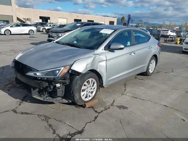 5NPD74LF6LH554820 2020 HYUNDAI ELANTRA - Image 2