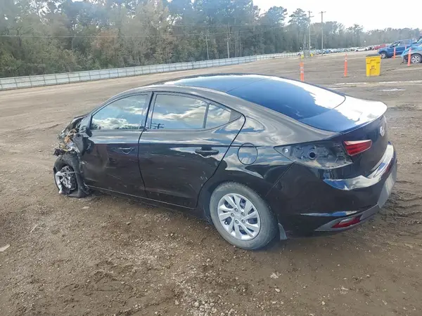 5NPD74LF6LH563680 2020 HYUNDAI ELANTRA - Image 2