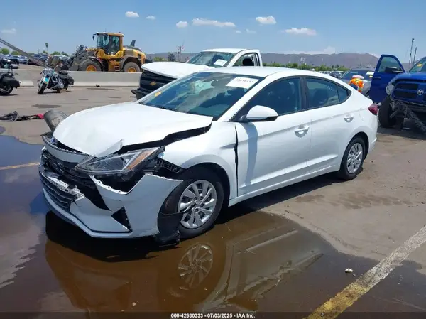 5NPD74LF6LH592855 2020 HYUNDAI ELANTRA - Image 2