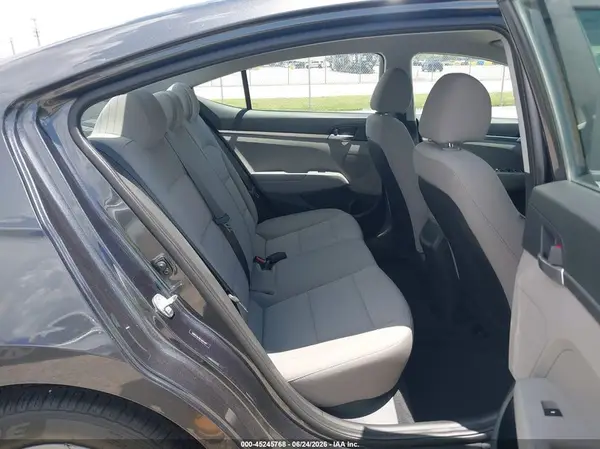 5NPD74LF6LH601487 2020 HYUNDAI ELANTRA - Image 8