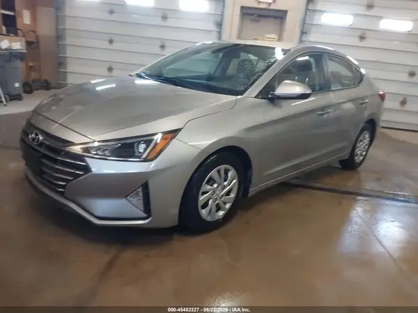 5NPD74LF6LH602090 2020 HYUNDAI ELANTRA - Image 2
