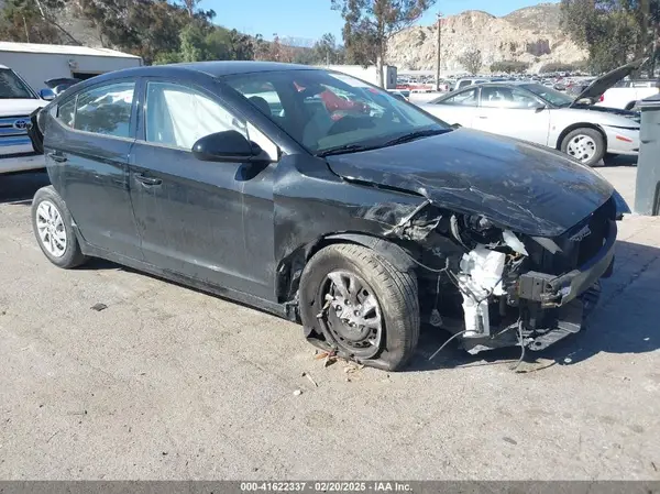 5NPD74LF6LH607192 2020 HYUNDAI ELANTRA - Image 1