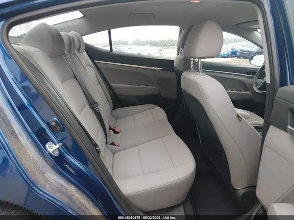 5NPD74LF6LH607936 2020 HYUNDAI ELANTRA - Image 8