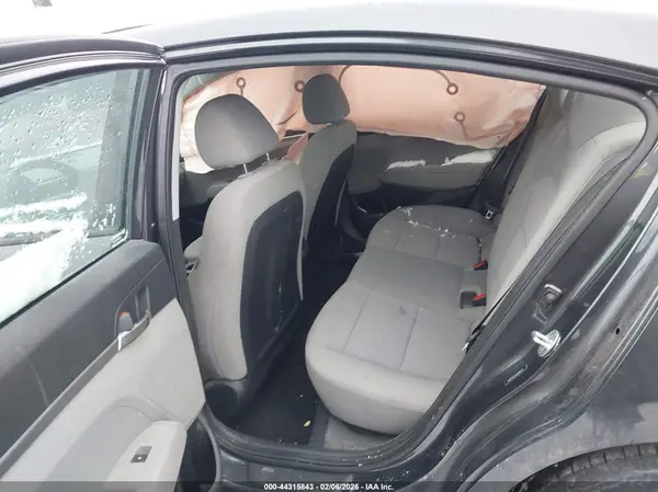 5NPD74LF6LH608231 2020 HYUNDAI ELANTRA - Image 8