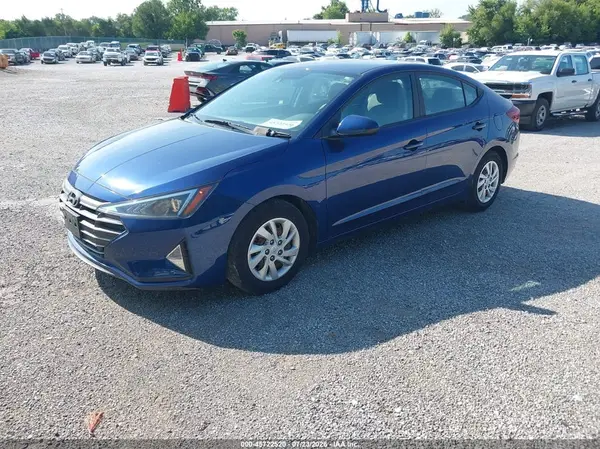5NPD74LF6LH610433 2020 HYUNDAI ELANTRA - Image 2