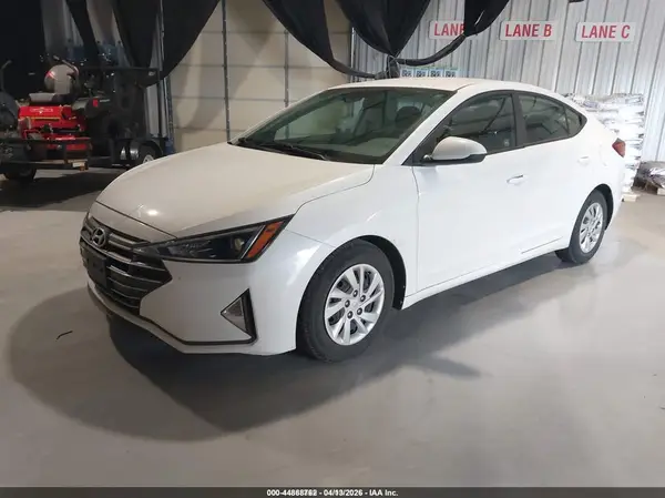 5NPD74LF6LH611176 2020 HYUNDAI ELANTRA - Image 2