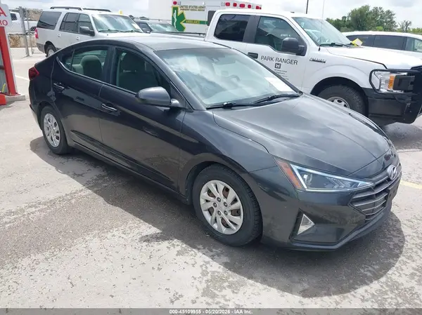 5NPD74LF6LH613865 2020 HYUNDAI ELANTRA - Image 1