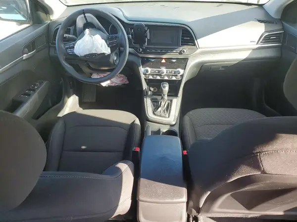 5NPD74LF6LH621805 2020 HYUNDAI ELANTRA - Image 8