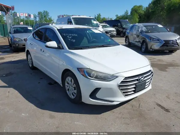 5NPD74LF7HH054513 2017 HYUNDAI ELANTRA - Image 1