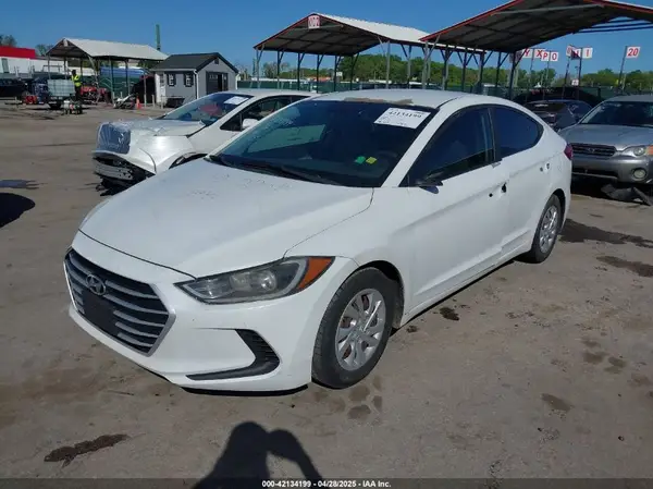 5NPD74LF7HH054513 2017 HYUNDAI ELANTRA - Image 2